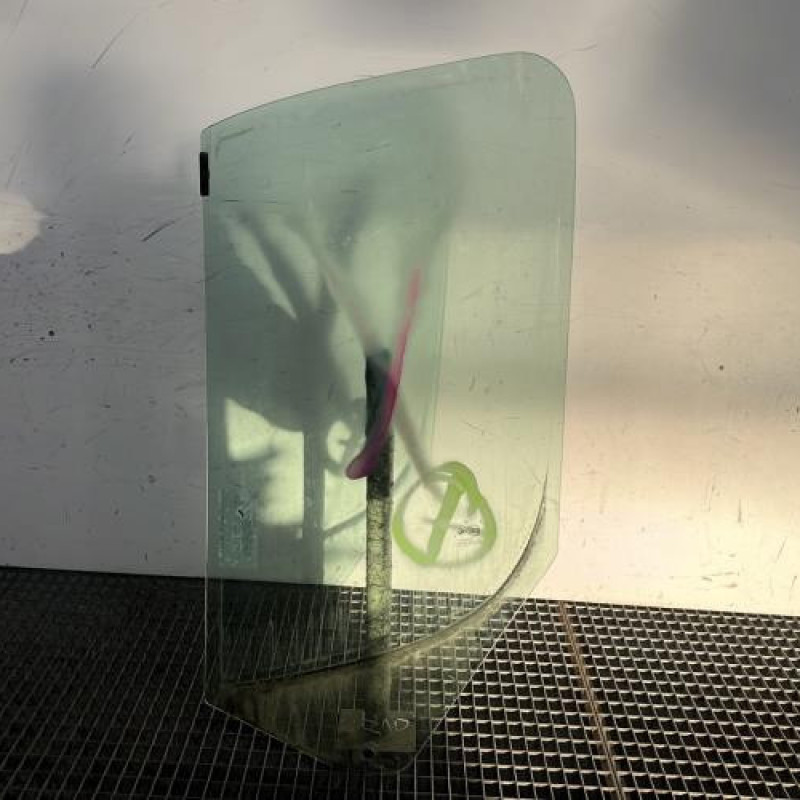 Vitre avant droit PEUGEOT BOXER 3 Photo n°4