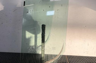 Vitre avant gauche PEUGEOT BOXER 3 Photo n°1