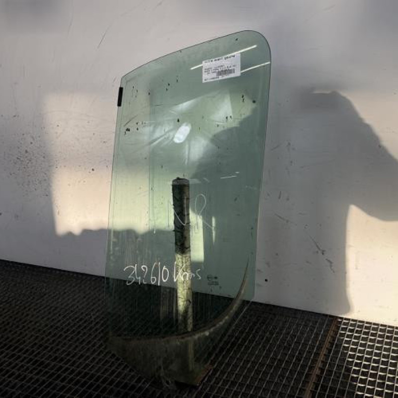 Vitre avant gauche PEUGEOT BOXER 3 Photo n°3