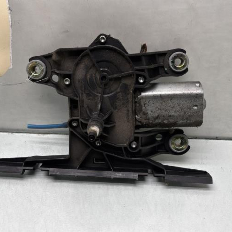 Moteur essuie glace arriere MERCEDES CLASSE A 169 Photo n°1