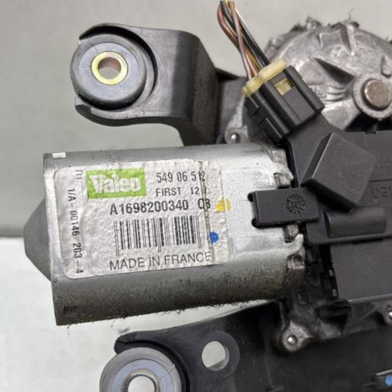 Moteur essuie glace arriere MERCEDES CLASSE A 169 Photo n°3