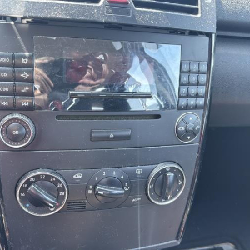 Moteur essuie glace arriere MERCEDES CLASSE A 169 Photo n°20