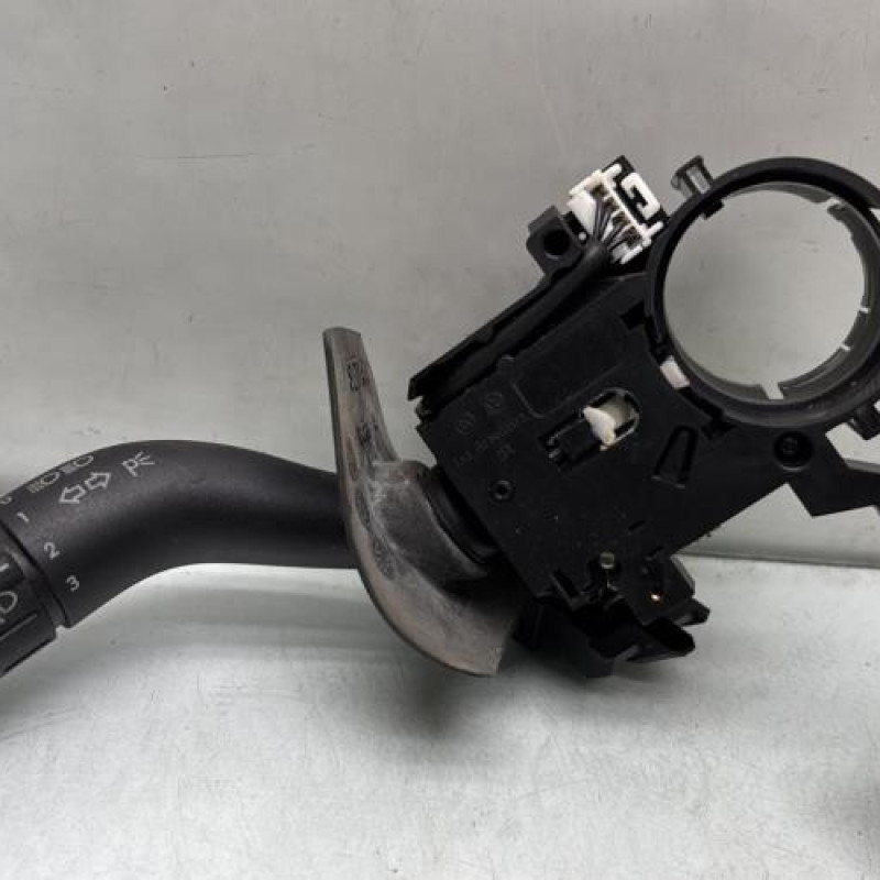 Commodo phare VOLKSWAGEN FOX Photo n°1