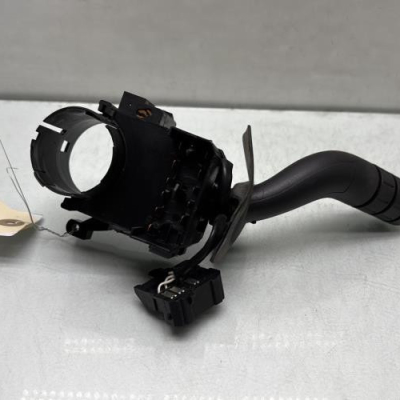 Commodo phare VOLKSWAGEN FOX Photo n°3