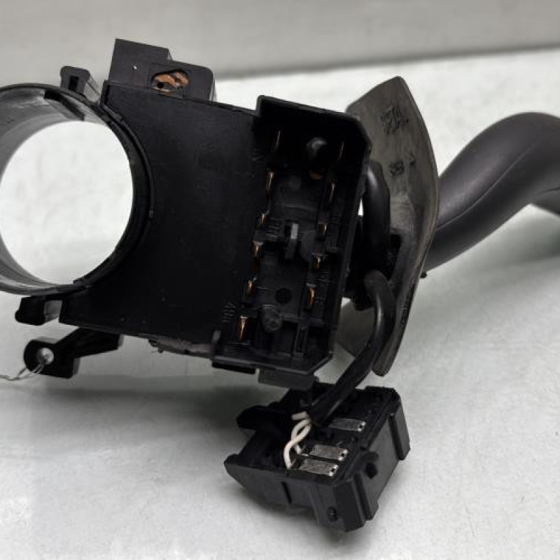 Commodo phare VOLKSWAGEN FOX Photo n°4