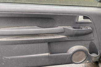 Serrure avant droit VOLKSWAGEN FOX