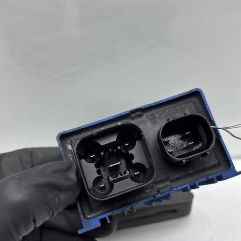 Boitier de prechauffage OPEL CORSA D Photo n°2