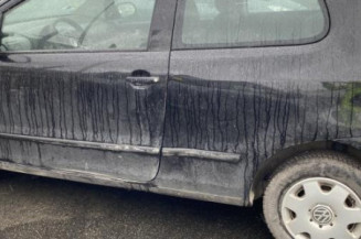 Serrure avant gauche VOLKSWAGEN FOX