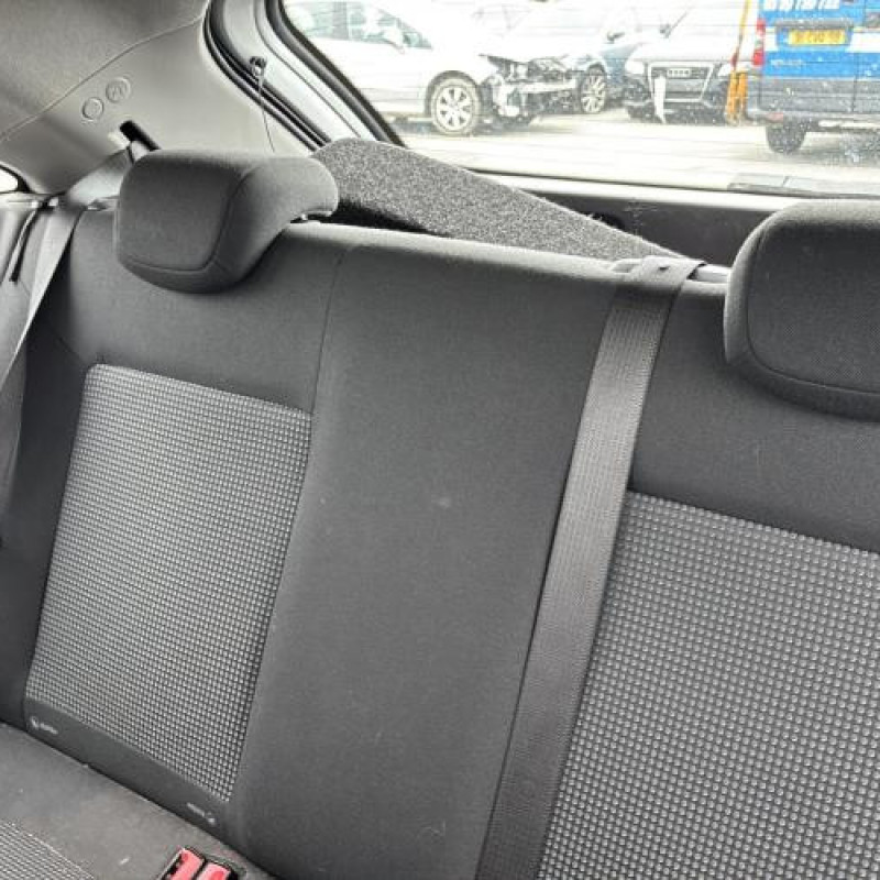 Boitier de prechauffage OPEL CORSA D Photo n°14