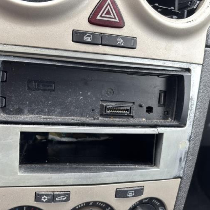 Boitier de prechauffage OPEL CORSA D Photo n°19