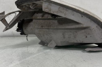 Optique avant secondaire droit (feux)(clignotant) MERCEDES CLASSE C 202