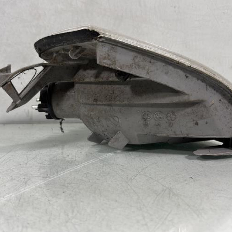 Optique avant secondaire droit (feux)(clignotant) MERCEDES CLASSE C 202 Photo n°2