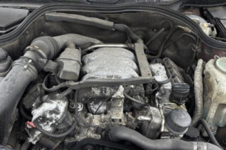 Optique avant secondaire droit (feux)(clignotant) MERCEDES CLASSE C 202