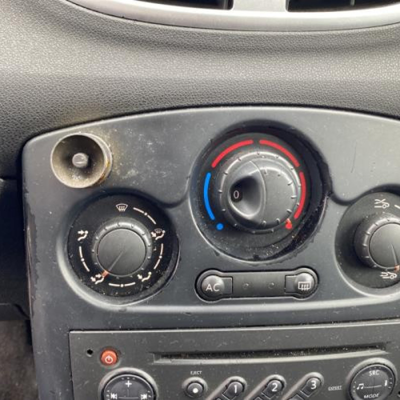 Glace retroviseur droit RENAULT CLIO 3 Photo n°20