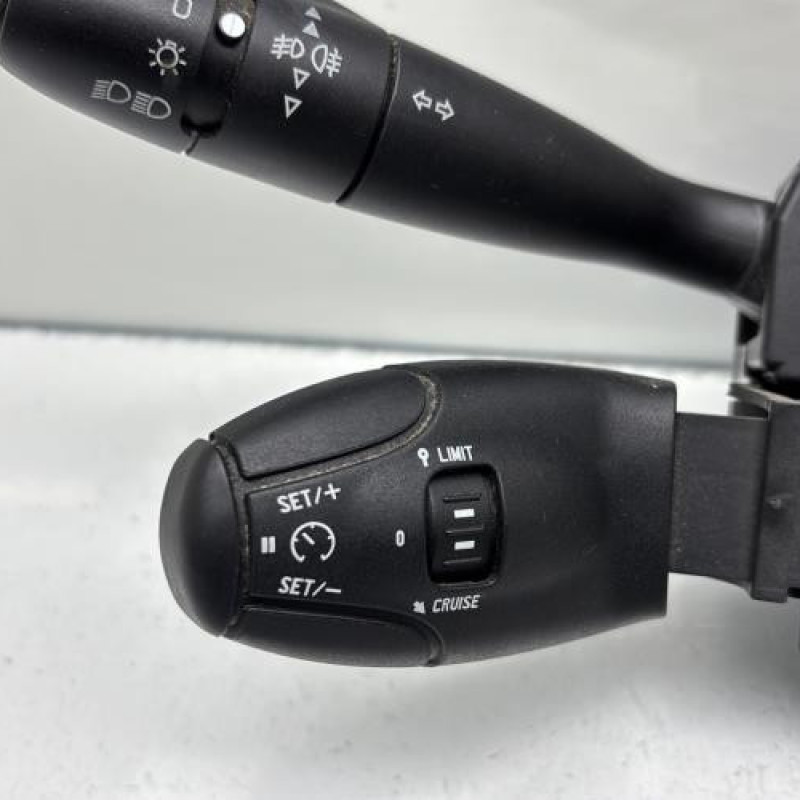 Com (Bloc Contacteur Tournant+Commodo Essuie Glace+Commodo Phare) PEUGEOT 307 Photo n°5