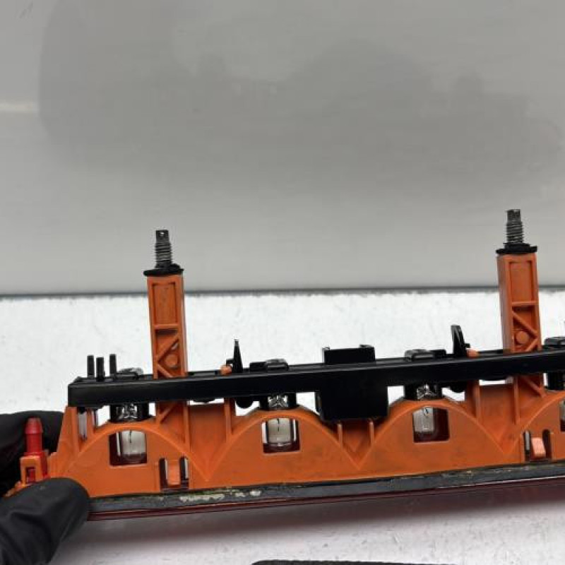 Feu arriere stop central PEUGEOT 307 Photo n°5