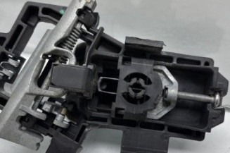 Poignee porte arriere gauche FORD FIESTA 6