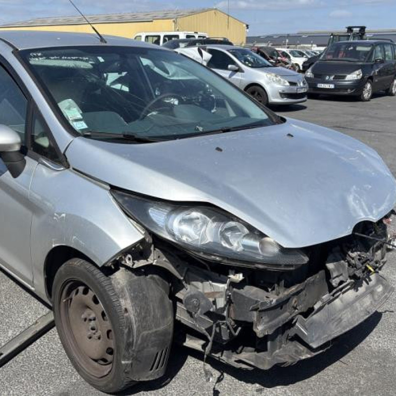 Poignee porte arriere gauche FORD FIESTA 6 Photo n°7