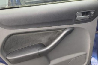 Pompe de direction FORD FOCUS 2