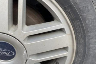 Pompe de direction FORD FOCUS 2