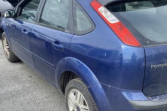 Pompe de direction FORD FOCUS 2