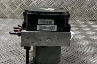 Bloc ABS (freins anti-blocage) HYUNDAI I 20 2 Photo n°1