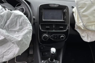 Retroviseur droit RENAULT CLIO 4