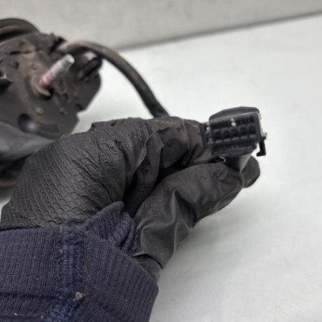 Retroviseur gauche RENAULT CLIO 4