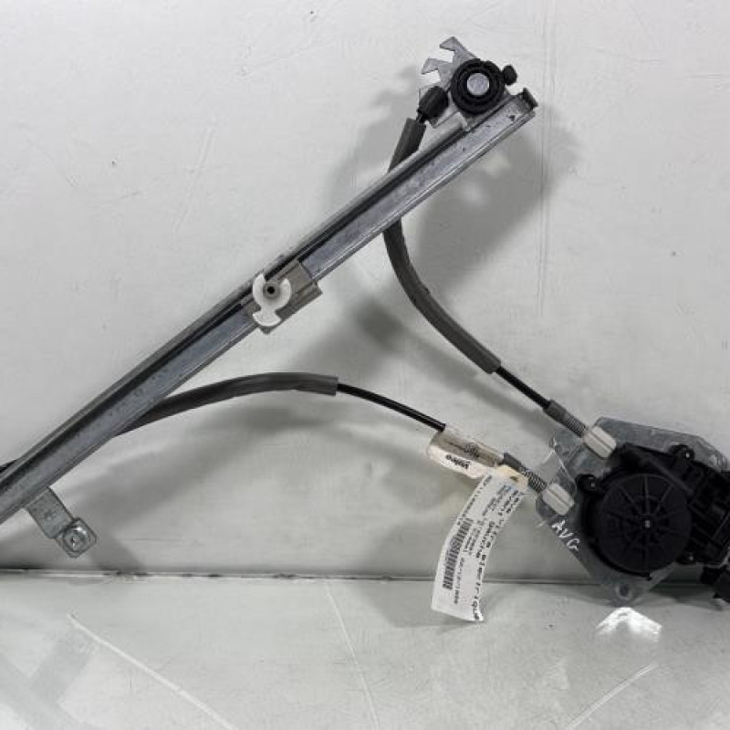 Leve vitre electrique avant gauche PEUGEOT 306 Photo n°1