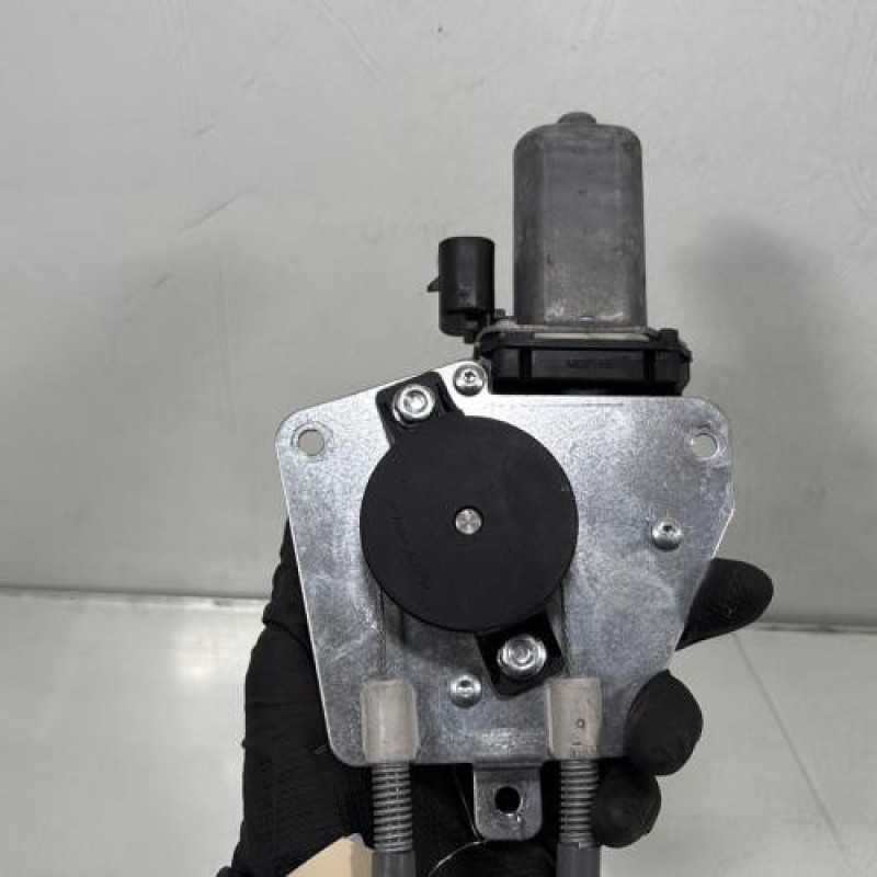 Leve vitre electrique avant gauche PEUGEOT 306 Photo n°8