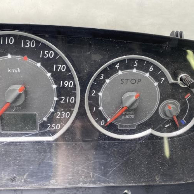 Compteur CITROEN C5 1 Photo n°3