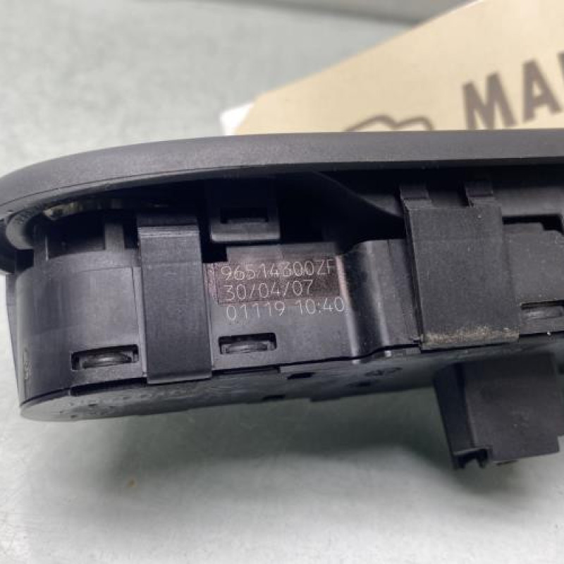 Interrupteur de leve vitre avant gauche CITROEN C5 1 Photo n°3