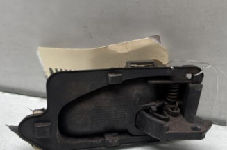 Poignee interieur avant gauche CITROEN SAXO