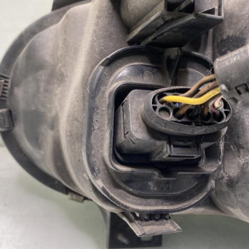 Optique avant principal droit (feux)(phare) VOLKSWAGEN GOLF 4 Photo n°3