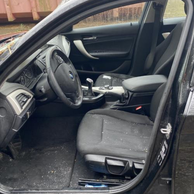 Poignee interieur avant droit BMW SERIE 1 F20 Photo n°10