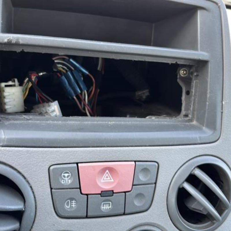 Leve vitre electrique avant gauche FIAT PANDA 2 Photo n°18