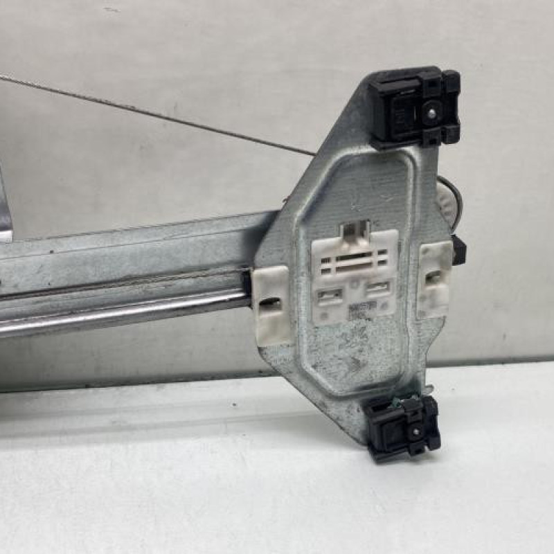 Leve vitre electrique avant gauche PEUGEOT PARTNER 2 Photo n°2