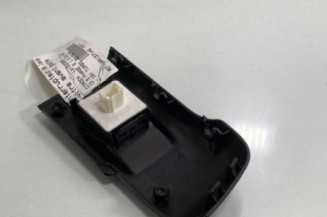 Interrupteur de leve vitre avant gauche CITROEN C3 3