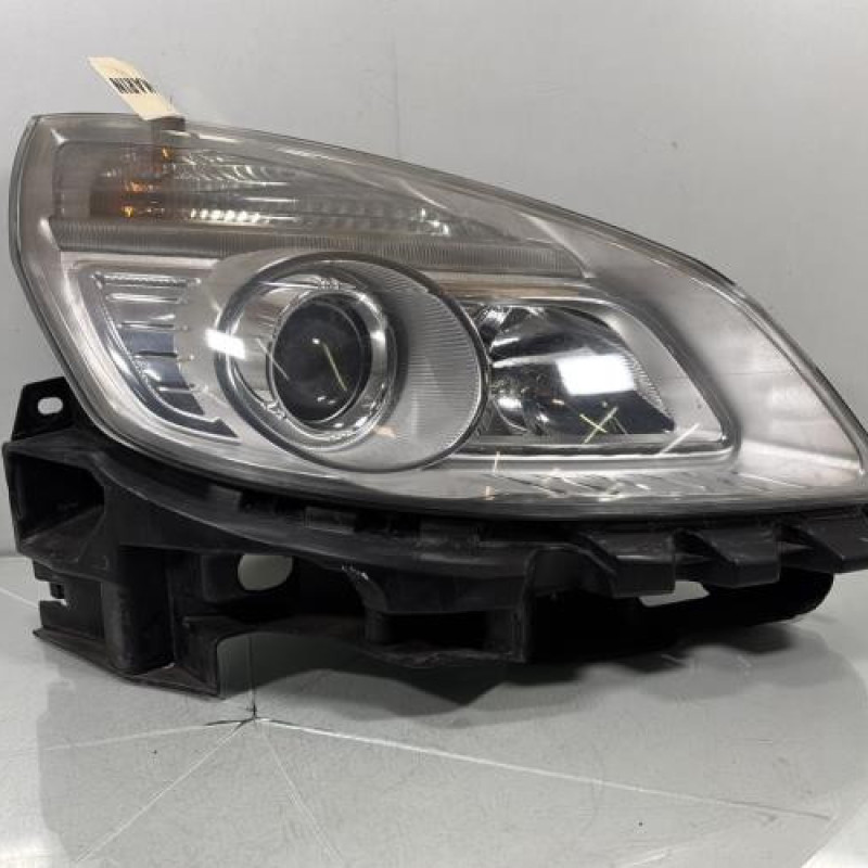 Optique avant principal droit (feux)(phare) RENAULT SCENIC 2 Photo n°1