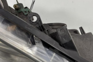 Optique avant principal droit (feux)(phare) RENAULT SCENIC 2