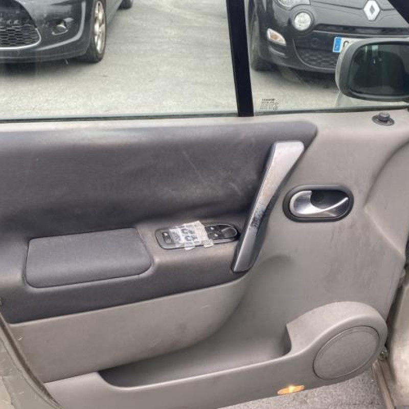 Optique avant principal droit (feux)(phare) RENAULT SCENIC 2 Photo n°18