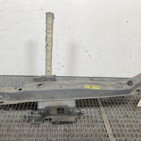 Traverse superieure NISSAN MICRA 3 Photo n°1