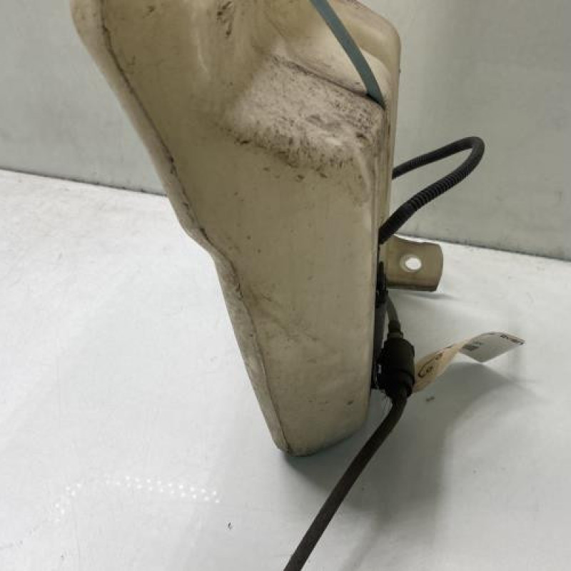 Vase de lave glace NISSAN MICRA 3 Photo n°4