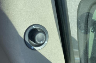 Feu arriere principal gauche (feux) RENAULT SCENIC 2