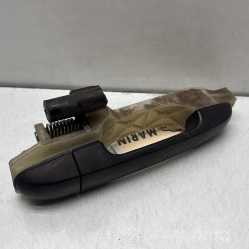 Poignee porte arriere droit HYUNDAI I 20 1 Photo n°3