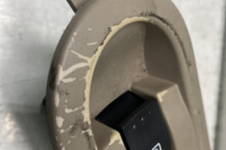 Interrupteur de leve vitre avant droit RENAULT SCENIC 2