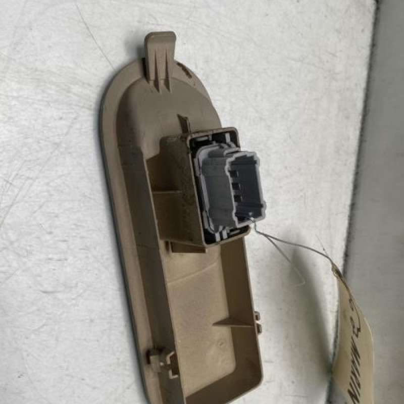 Interrupteur de leve vitre avant droit RENAULT SCENIC 2 Photo n°3