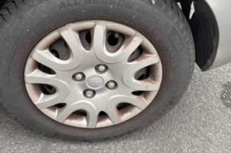 Poignee porte arriere droit HYUNDAI I 20 1