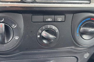 Poignee porte arriere droit HYUNDAI I 20 1