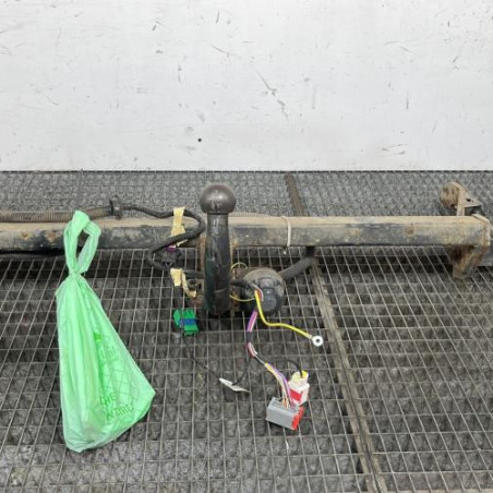 Attelage (boule de remorquage) PEUGEOT PARTNER 2 Photo n°1